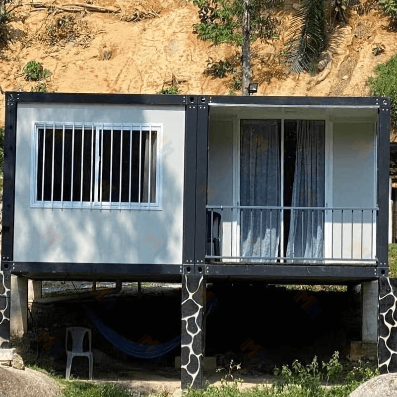 Single-story Container House